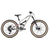 Commencal Clash 24